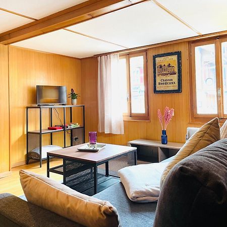 Lovely & Great Equipped Wooden Alp Chalet Flat カンデルシュテッグ エクステリア 写真