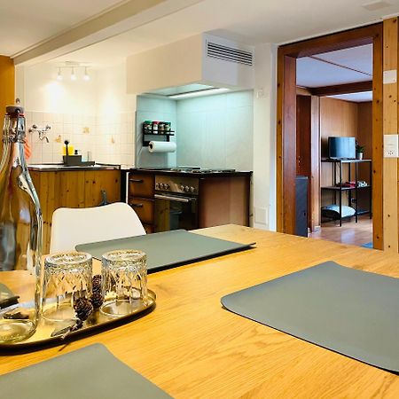 Lovely & Great Equipped Wooden Alp Chalet Flat カンデルシュテッグ エクステリア 写真